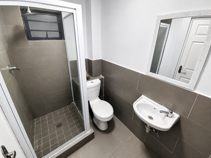 2 Bedroom Property for Sale in Parklands North Western Cape